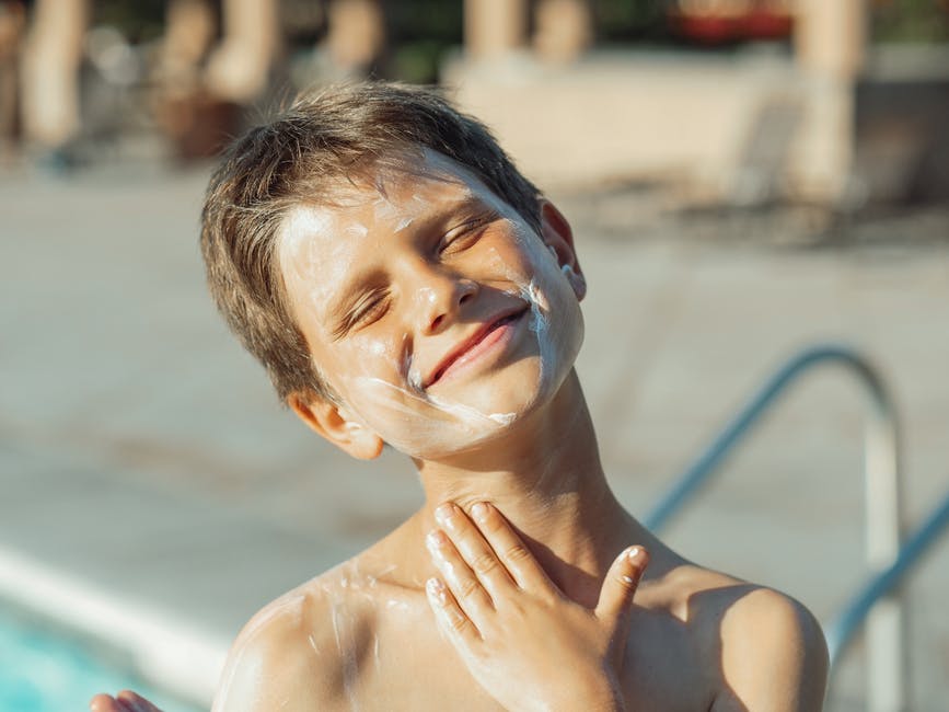 How to Choose the Best Mineral Sunscreen for Your Kids